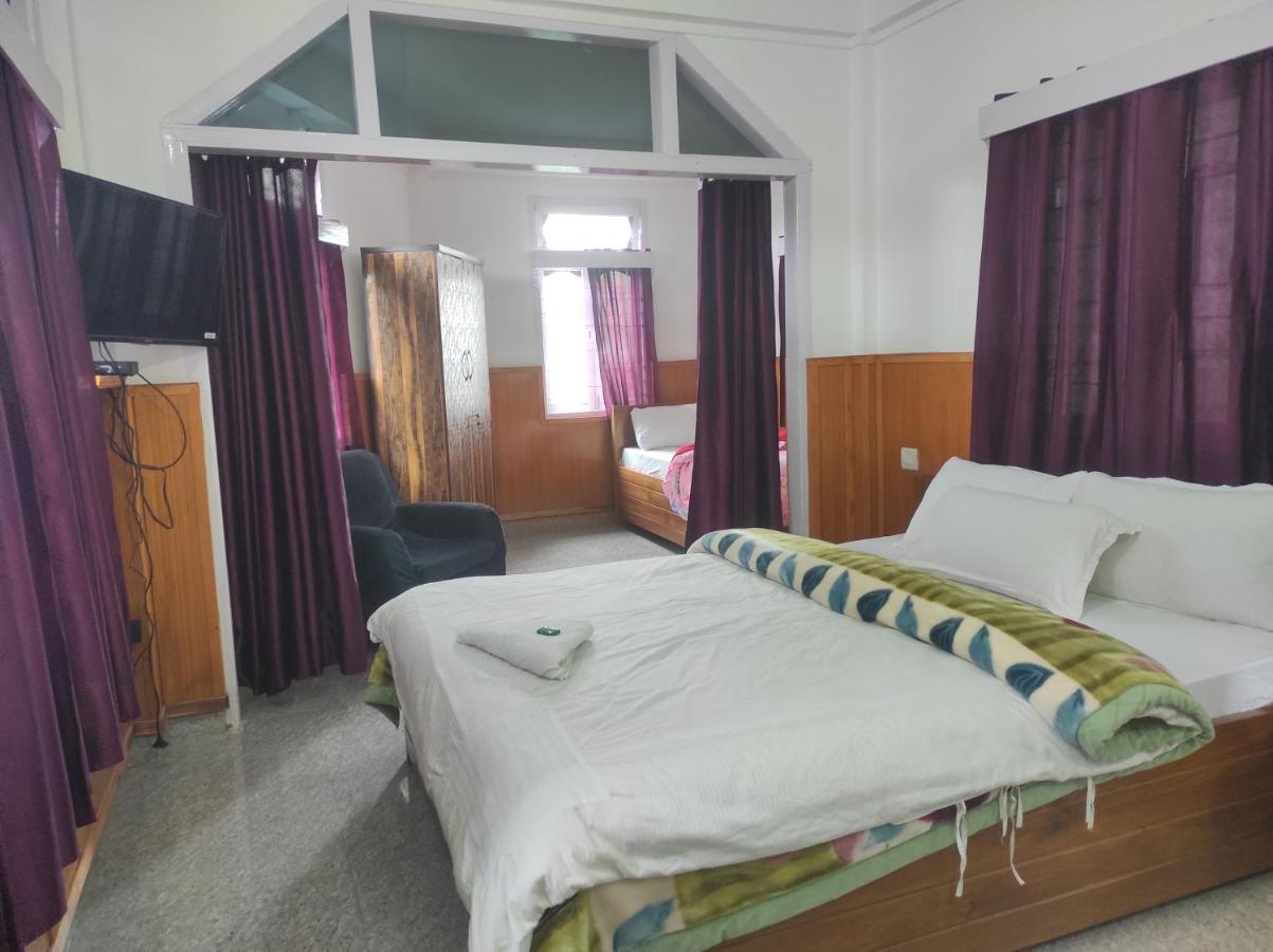 Hotel Tawang Regency Экстерьер фото
